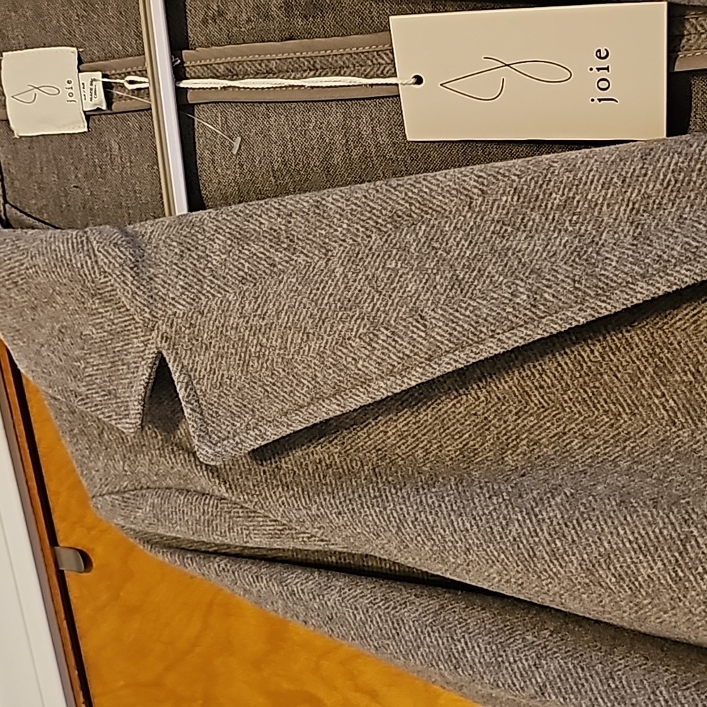 Jacket - Picture 3 of 5